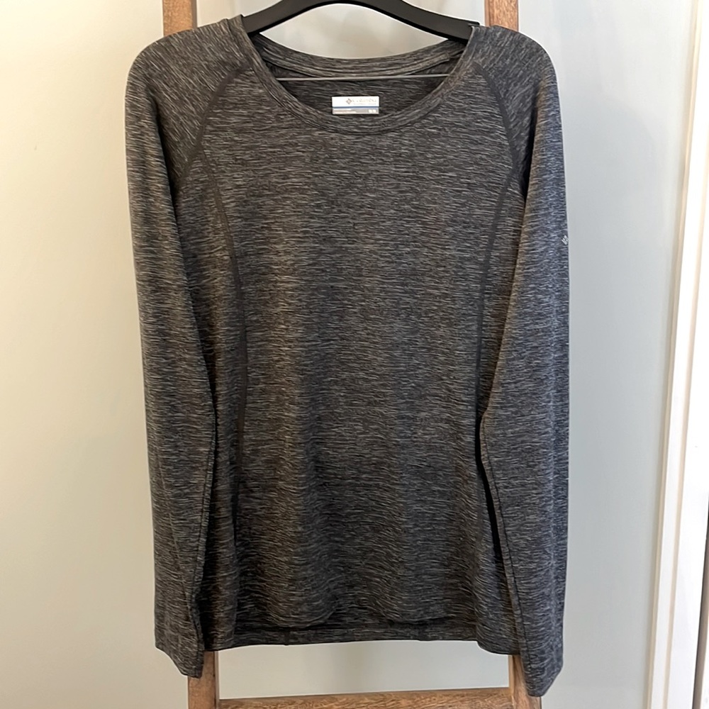 Columbia long sleeved shirt